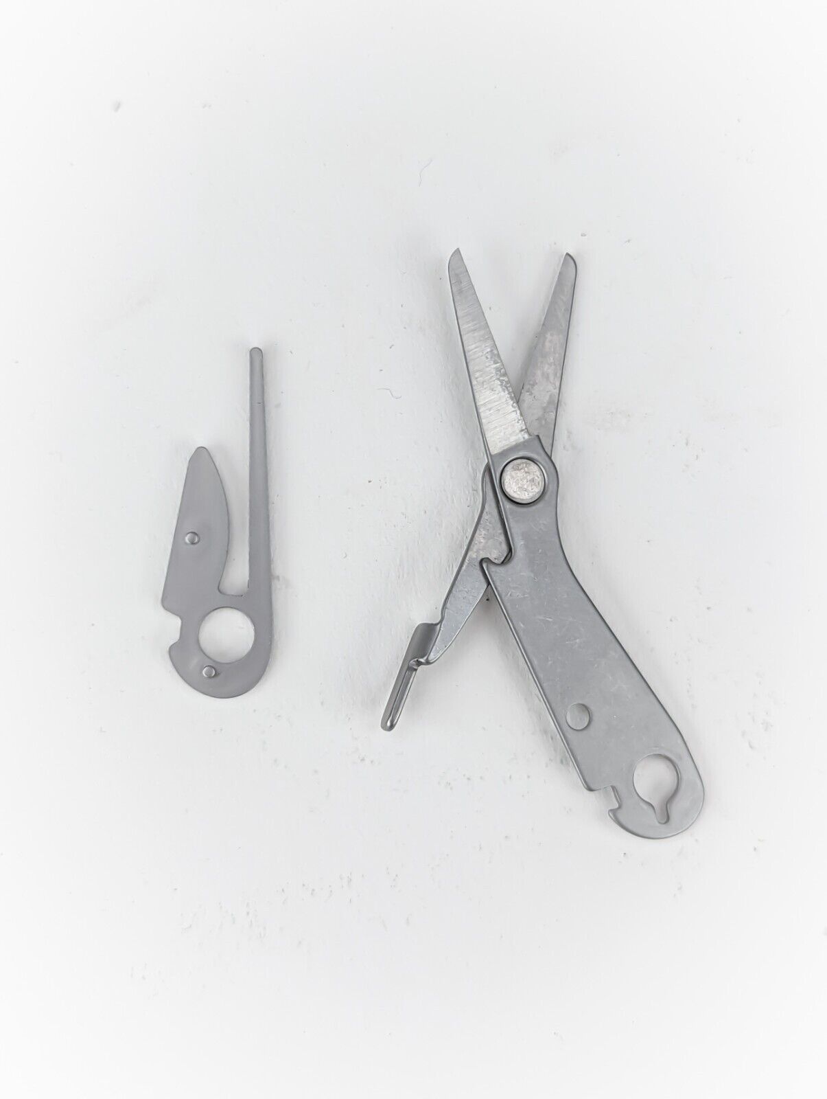 Parts from Leatherman Wave+: 1 Part For Mods or Repair